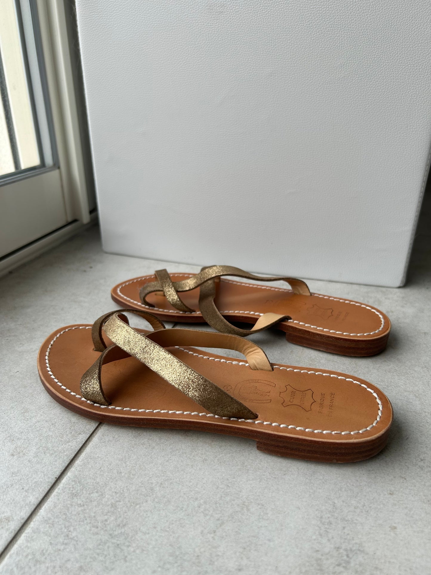 Viki Sandale Personnalisable - Archive