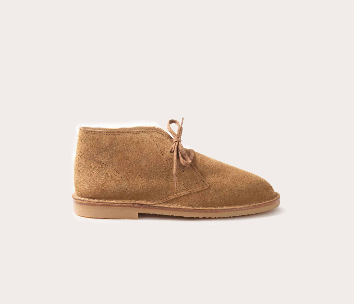 desertboots en cuir daim, deserboots homme en cuir havane, deserboots en velours homme, made in france, la botte gardiane modèle Camargue homme, botte gardiane camargue Homme