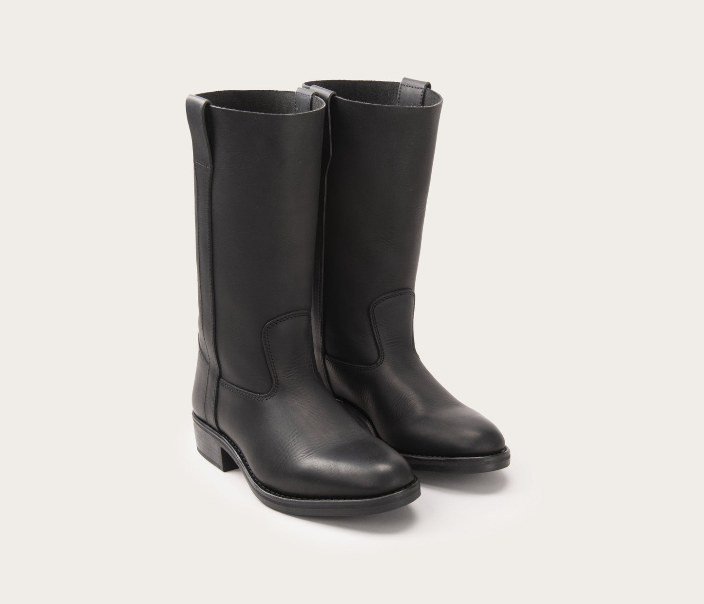 botte camarguaise, gardian, guardianne, guardin, pour le gardian, french cowboy boots, botte française, made in France, fabriquant de botte, fabriquant français chaussure, chaussures botte cuir noire, bottes de travail