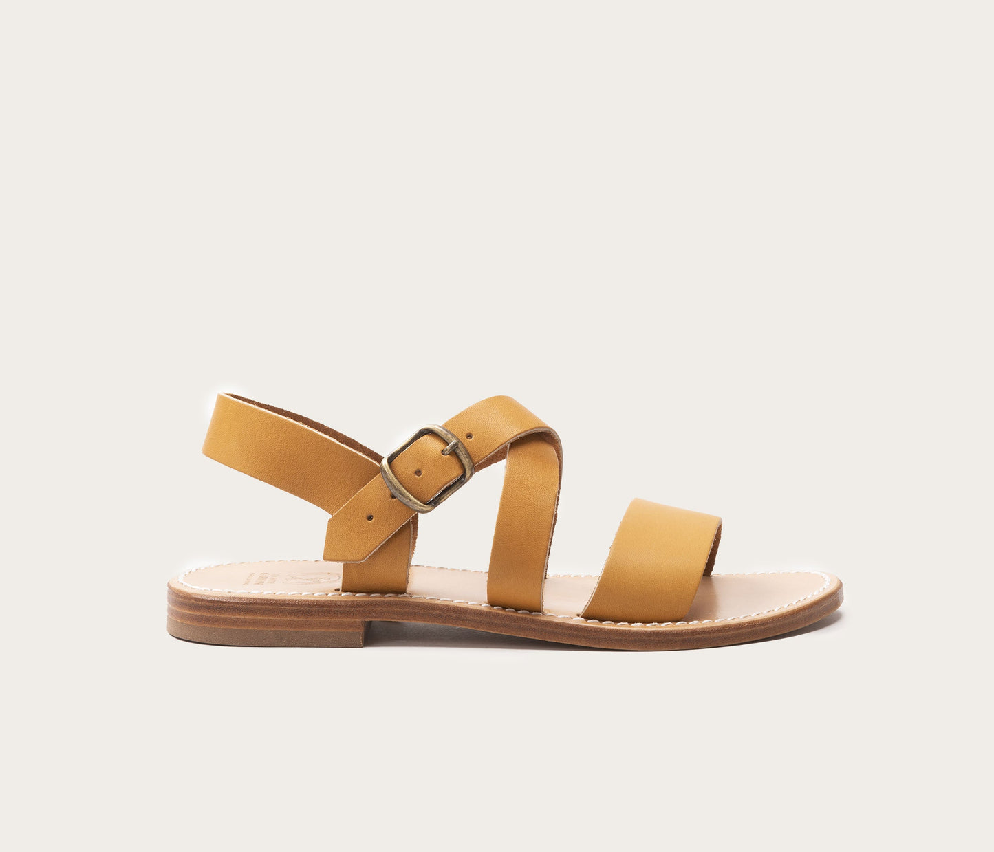sandale en cuir naturel - sandale femme - nu pieds femme - nu pied en cuir - la botte gardiane nu pied en cuir madonna - nu pied brides réglable - sandale femme en cuir brides - made in france - sandale camarguaise