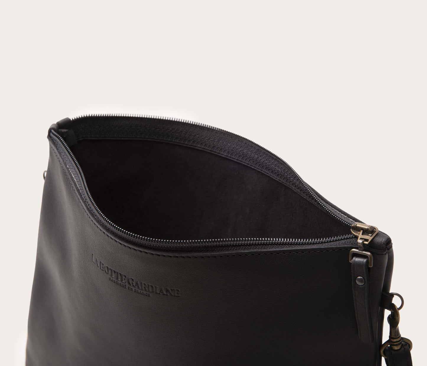 Pochette L Noir
