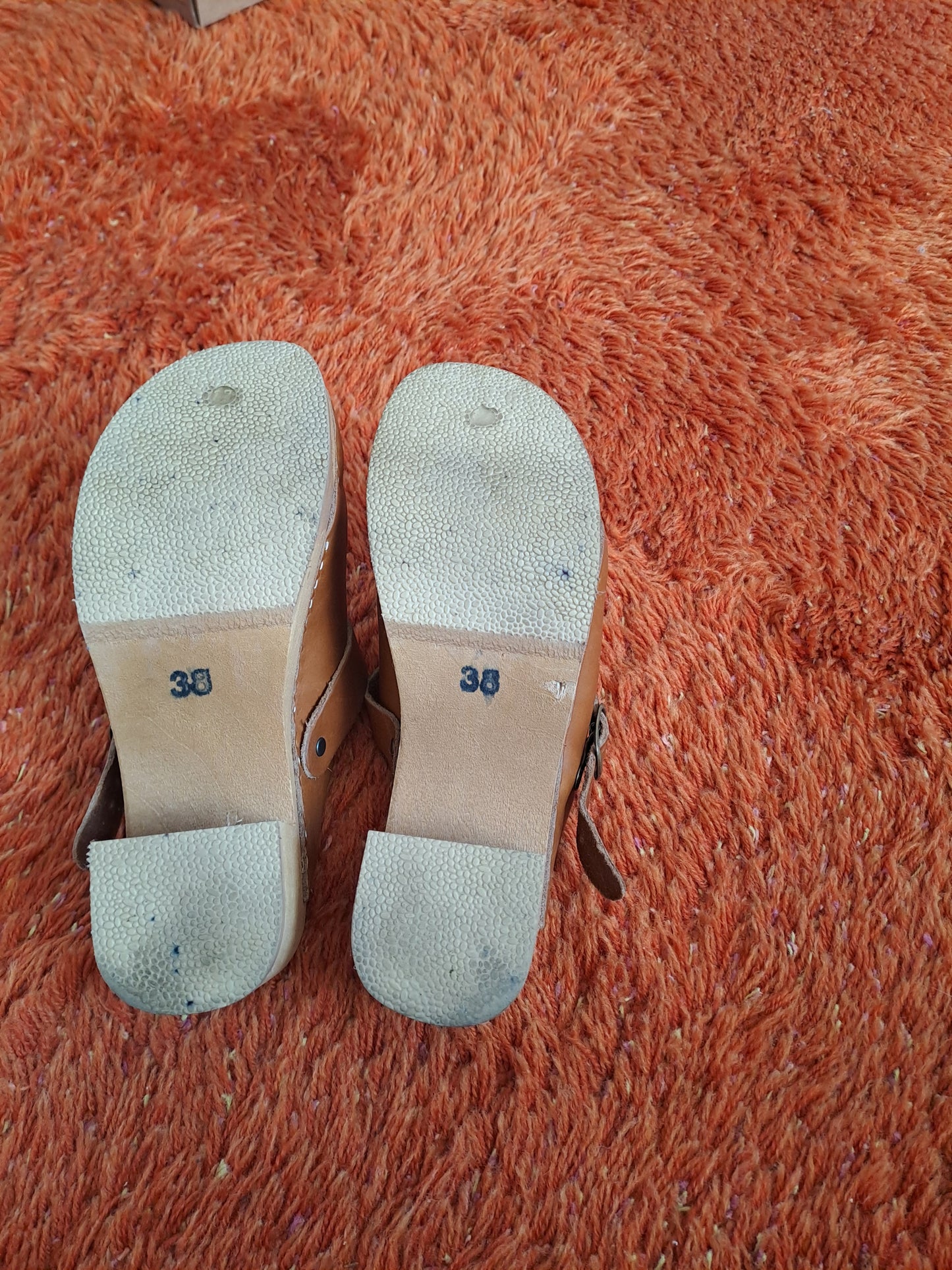 second_hand