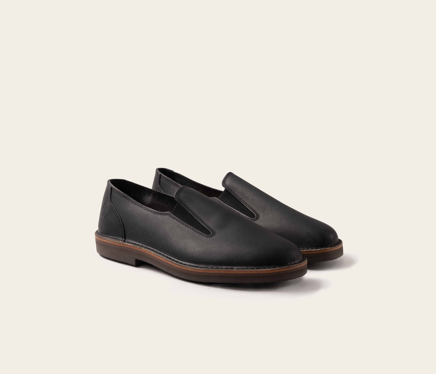 paire de mocassin noir en cuir suportlo, paire de mocassins noir en cuir homme, paire de mocassin noir homme, paire de mocassin en cuir fabriquée en camargue, ,