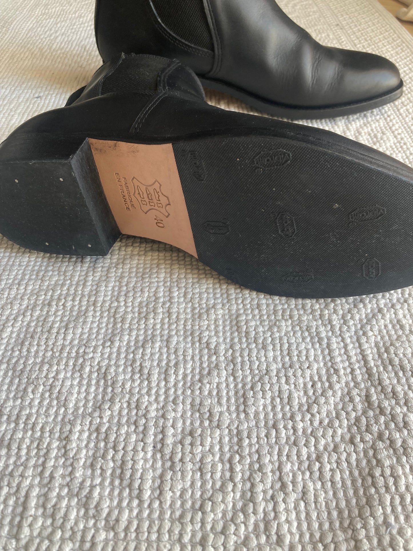 Black Béline Ankle Boots