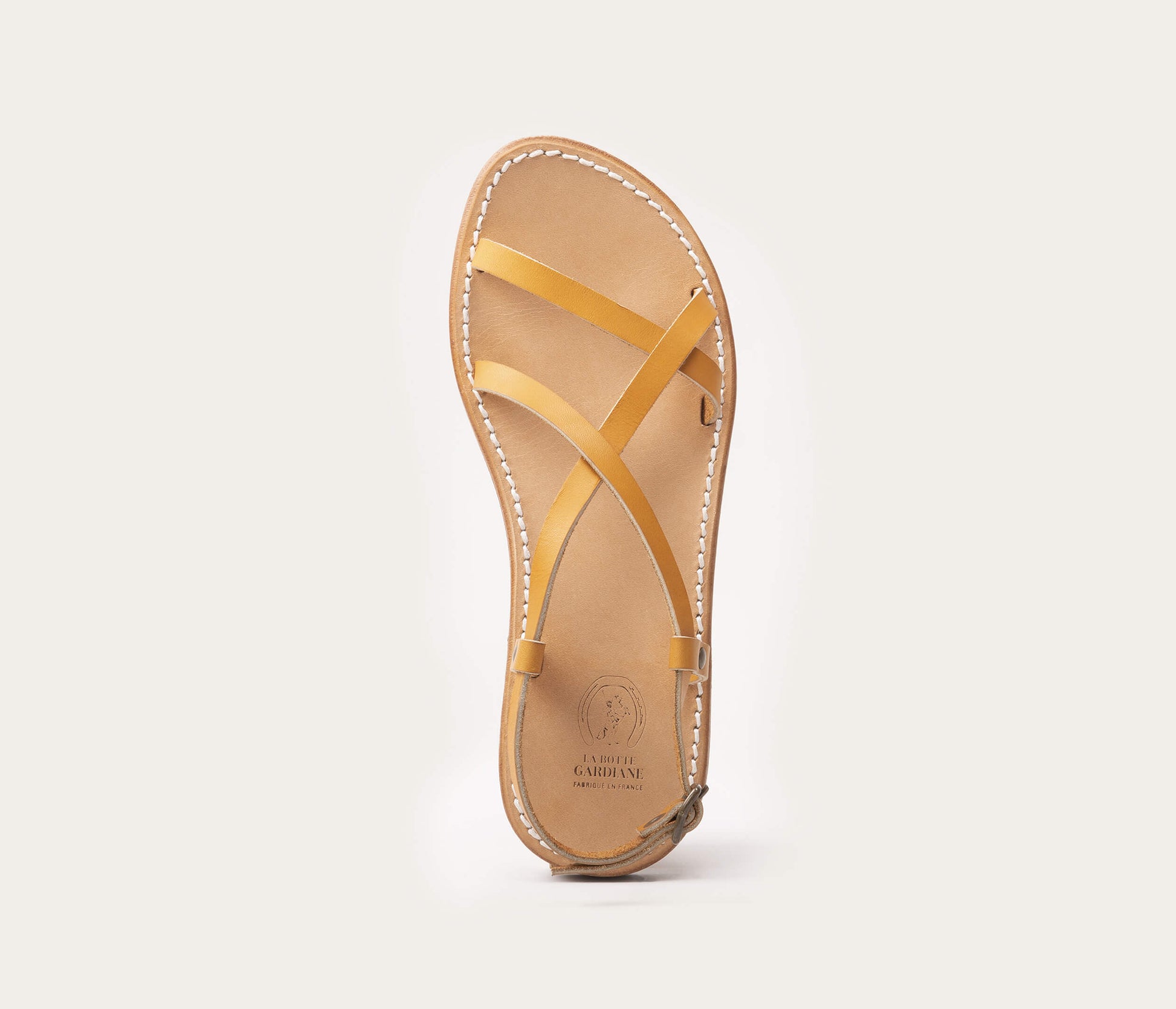 sandale en cuir, sandales en cuir, sandales naturel, sandale artisannale, sandale qualité, sandale femme cuir, sandale cuir femme, la botte gardiane, tropézienne, sandale tropezienne, sandales tropeziennes