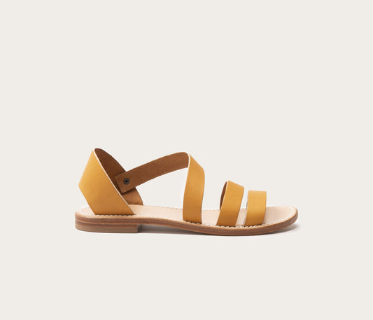 sandales femme en cuir naturel gras - nus pieds sans attache - nu pied femme sans boucle ni fermeture - nus pieds en cuir naturel gras - sandale la botte gardiane femme Carry - nus pieds brides - atelier aigues-vives - fabriqué en france - fabriqué en camargue -