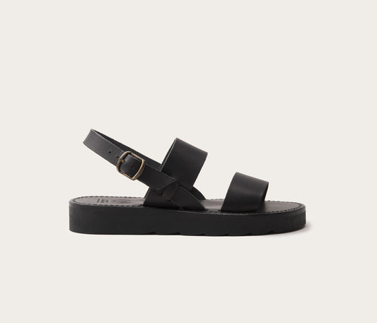 sandale femme - sandale femme en cuir végétal - sandale en cuir végétal - nu pied en cuir végétal - cuir végétal noir - chaussure en cuir végétal femme - chaussure d'été  pour femme - chaussures femme la botte gardiane cuir végétal - EPV - la botte gardiane cuir végétal - sandale avec brides sur le pied - sandales fabriquée en camargue